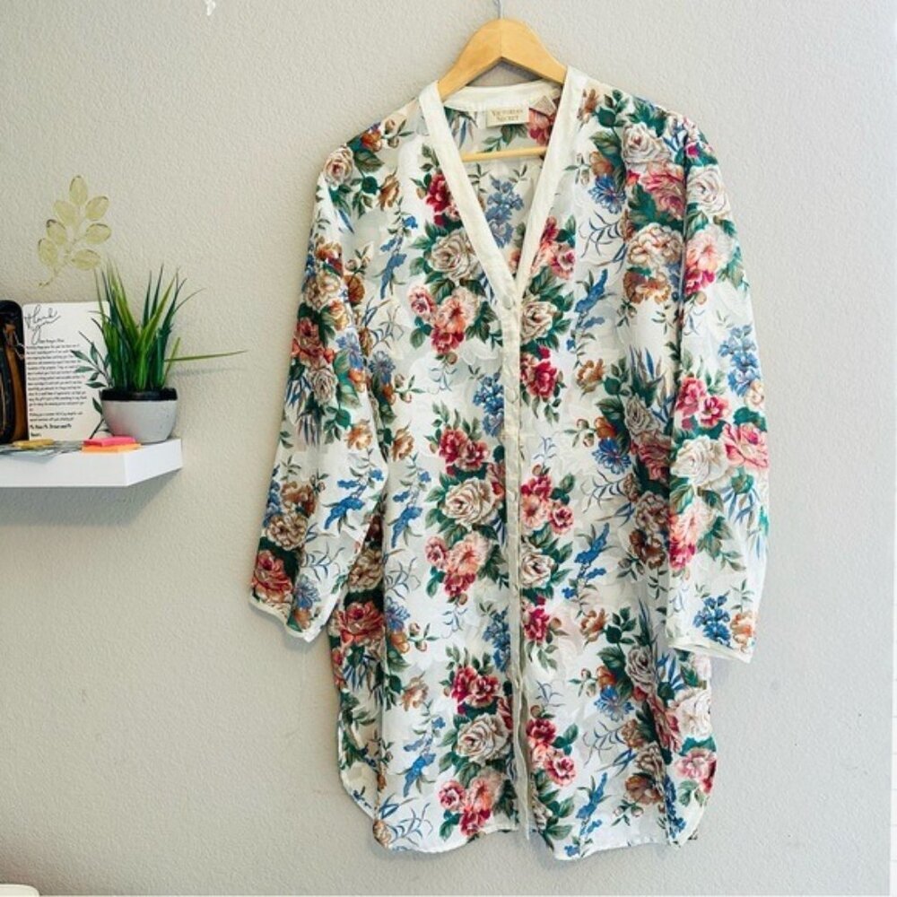 VTG Victoria’s Secret Sheer Floral Stripe Sleep Shirt (Gold Label, Size M/L)